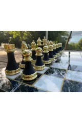 Premium Satranç Takımı Eşsiz Metal Ve Pleksi Taşlar Ve Mermer Desenli Satranç Tahtası