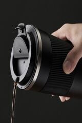 Paslanmaz 304 Çelik Termos 500 ml Kaydırmaz Bardak Mug Kupa Karışık Renk